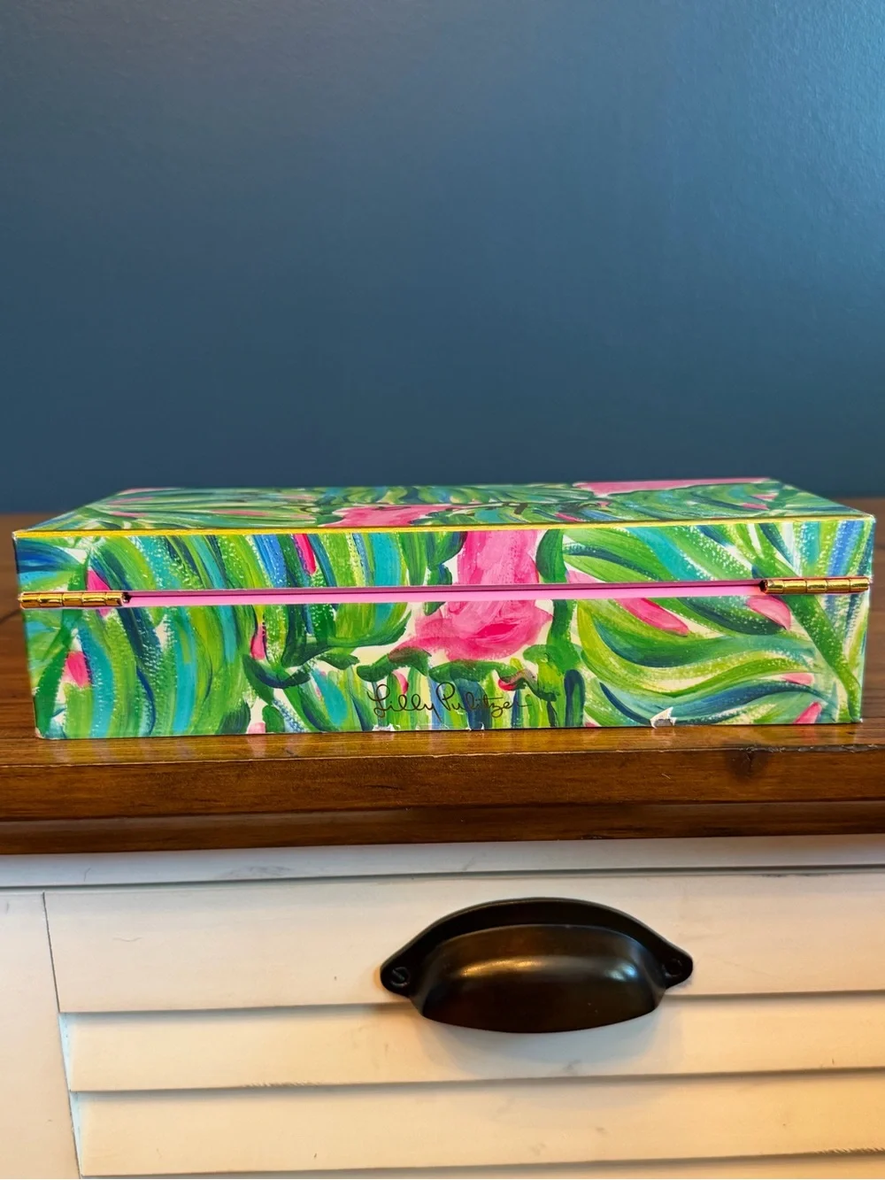 Lilly Pulitzer good some
